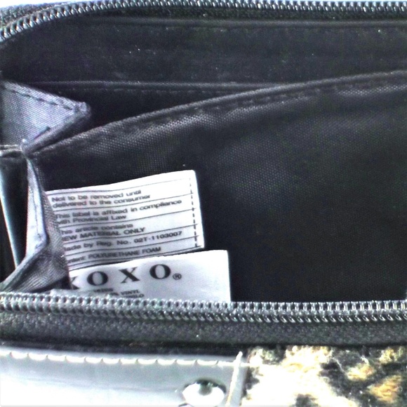 XOXO Bags Clutch Wallet Purse - Picture 5 of 8